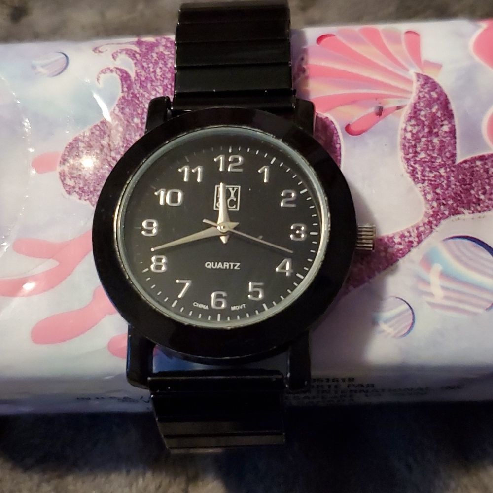 NY & Company Women's Black Expandable Metal Band Watch 14604 104